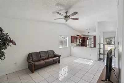 732 Golden Sunshine Circle, Orlando, FL 32807 - Photo 2