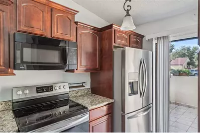 732 Golden Sunshine Circle, Orlando, FL 32807 - Photo 8