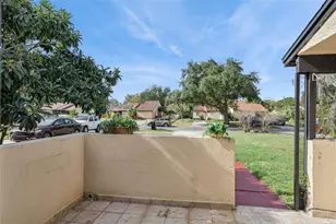 732 Golden Sunshine Cir, Orlando, FL 32807 - Photo 16