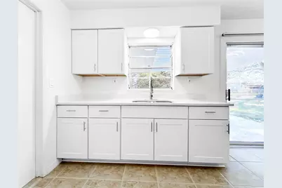 6130 Calendar Court W, Lakeland, FL 33812 - Photo 8