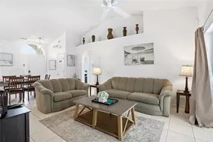 545 Whittier St, Davenport, FL 33896 - Photo 4