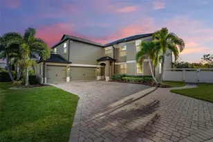 4306 Biscayne Cove Ct, Kissimmee, FL 34744 - Photo 2