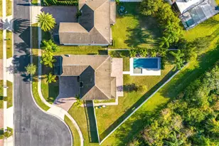 4306 Biscayne Cove Ct, Kissimmee, FL 34744 - Photo 4