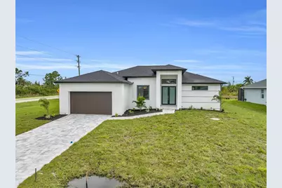 15401 Aqua Circle, Port Charlotte, FL 33981 - Photo 4