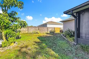 1414 Swan Ct, Poinciana, FL 34759 - Photo 38