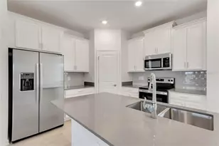 1721 Good Neighbor Loop, Kissimmee, FL 34744 - Photo 8