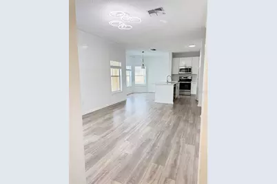 2712 White Magnolia Way #2712, Sanford, FL 32771 - Photo 4