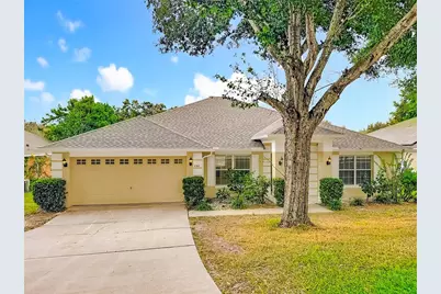 697 Winding Lake Drive, Clermont, FL 34711 - Photo 2