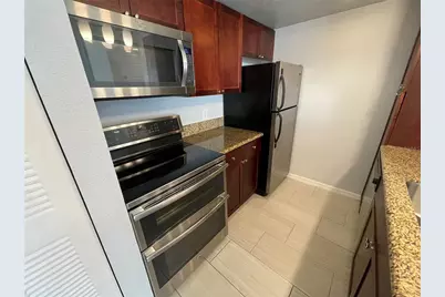 5128 Conroy Road #13, Orlando, FL 32811 - Photo 6