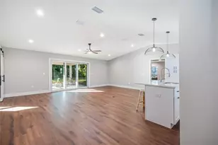 7818 Plantation Dr, Orlando, FL 32810 - Photo 10