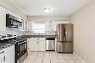 5015 E 111th Ave, Tampa, FL 33617 - Photo 8