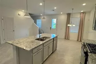 7404 Estuary Lake Loop, Kissimmee, FL 34747 - Photo 2