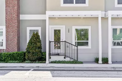 288 N Oak Avenue, Sanford, FL 32771 - Photo 2