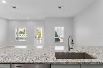 288 N Oak Avenue, Sanford, FL 32771 - Photo 6