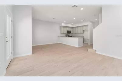 288 N Oak Avenue, Sanford, FL 32771 - Photo 12