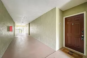 12602 Crest Springs Ln, Orlando, FL 32828 - Photo 4