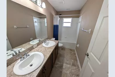 722 Vineyard Reserve Court, Seffner, FL 33584 - Photo 16