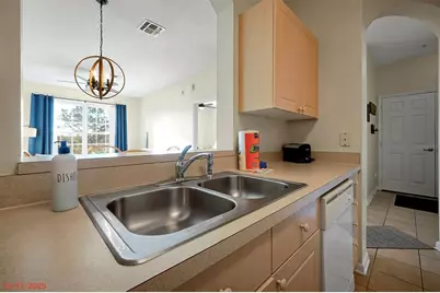 2300 Silver Palm Drive #302, Kissimmee, FL 34747 - Photo 10