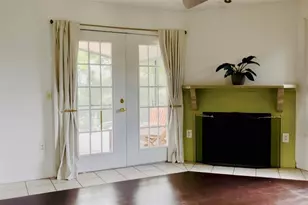 238 Lake Dr, Orlando, FL 32835 - Photo 6