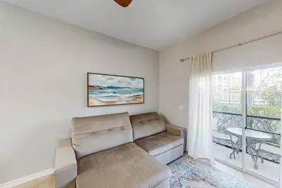 903 Gran Bahama Boulevard #903, Davenport, FL 33897 - Photo 4