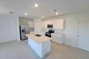 3147 Totem Rd, Eagle Lake, FL 33839 - Photo 6