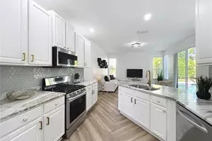 1077 Lascala Dr, Windermere, FL 34786 - Photo 12