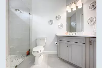 20404 Wolf Springs Court, Clermont, FL 34715 - Photo 12