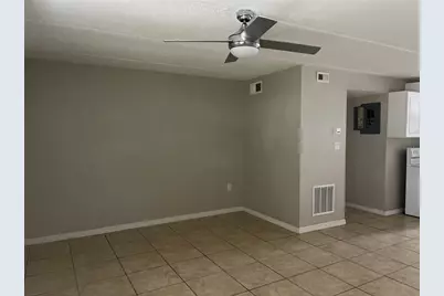 525 Conway Road #109, Orlando, FL 32807 - Photo 6