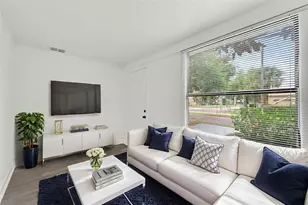 96 W Esther St, Orlando, FL 32806 - Photo 12