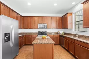 10124 Tierra Bella Dr, Orlando, FL 32825 - Photo 10