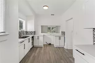 98 W Esther St, Orlando, FL 32806 - Photo 52