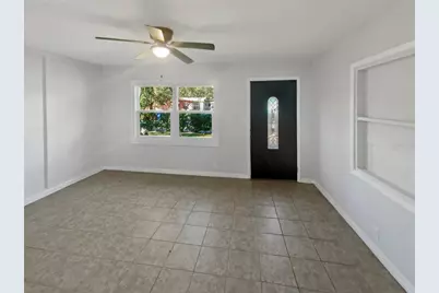 1981 Carolina Avenue, Tarpon Springs, FL 34689 - Photo 4