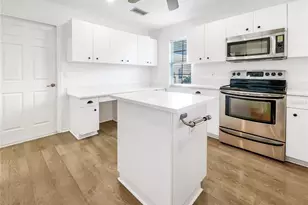 890 Morgan Towne Way, Venice, FL 34292 - Photo 26