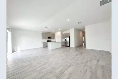 2302 Burney Falls Lane, Davenport, FL 33837 - Photo 4