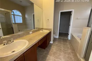2731 Sand Arbor Cir, Orlando, FL 32824 - Photo 16