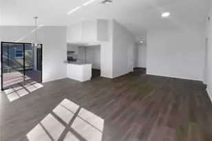 7846 Cayuga Dr, New Port Richey, FL 34653 - Photo 8