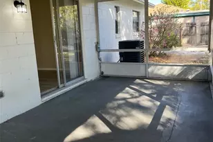 305 Helena Ct, Sanford, FL 32773 - Photo 12