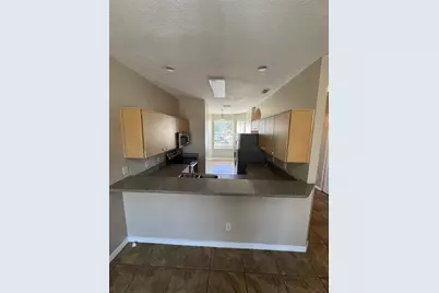 1110 S Beach Circle, Kissimmee, FL 34746 - Photo 10