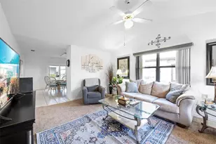 1916 Villaway E, Sebring, FL 33876 - Photo 10