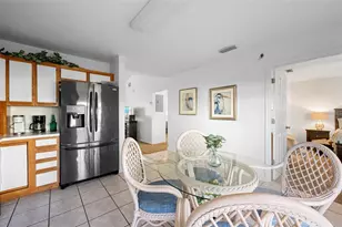 1916 Villaway E, Sebring, FL 33876 - Photo 14