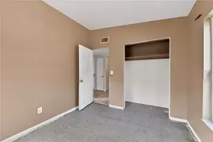 1927 7th Ave E, Bradenton, FL 34208 - Photo 18