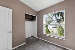 1927 7th Ave E, Bradenton, FL 34208 - Photo 16