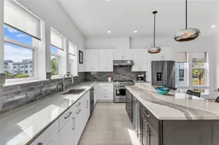 2402 Addalia Aly, Orlando, FL 32804 - Photo 8