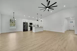 11073 Horned Owl Rd, Weeki Wachee, FL 34614 - Photo 10