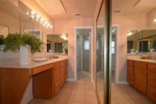 5057 Bermuda Cir, Orlando, FL 32808 - Photo 12