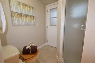 5057 Bermuda Cir, Orlando, FL 32808 - Photo 14