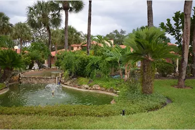 5057 Bermuda Circle #15, Orlando, FL 32808 - Photo 4