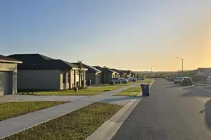 452 Hennepin Loop, Lake Wales, FL 33898 - Photo 1