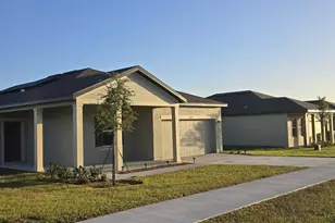 452 Hennepin Loop, Lake Wales, FL 33898 - Photo 4