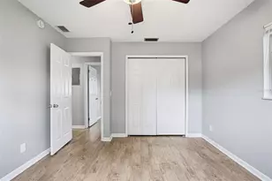 2523 Lake Ellen Cir Circle, Tampa, FL 33618 - Photo 30